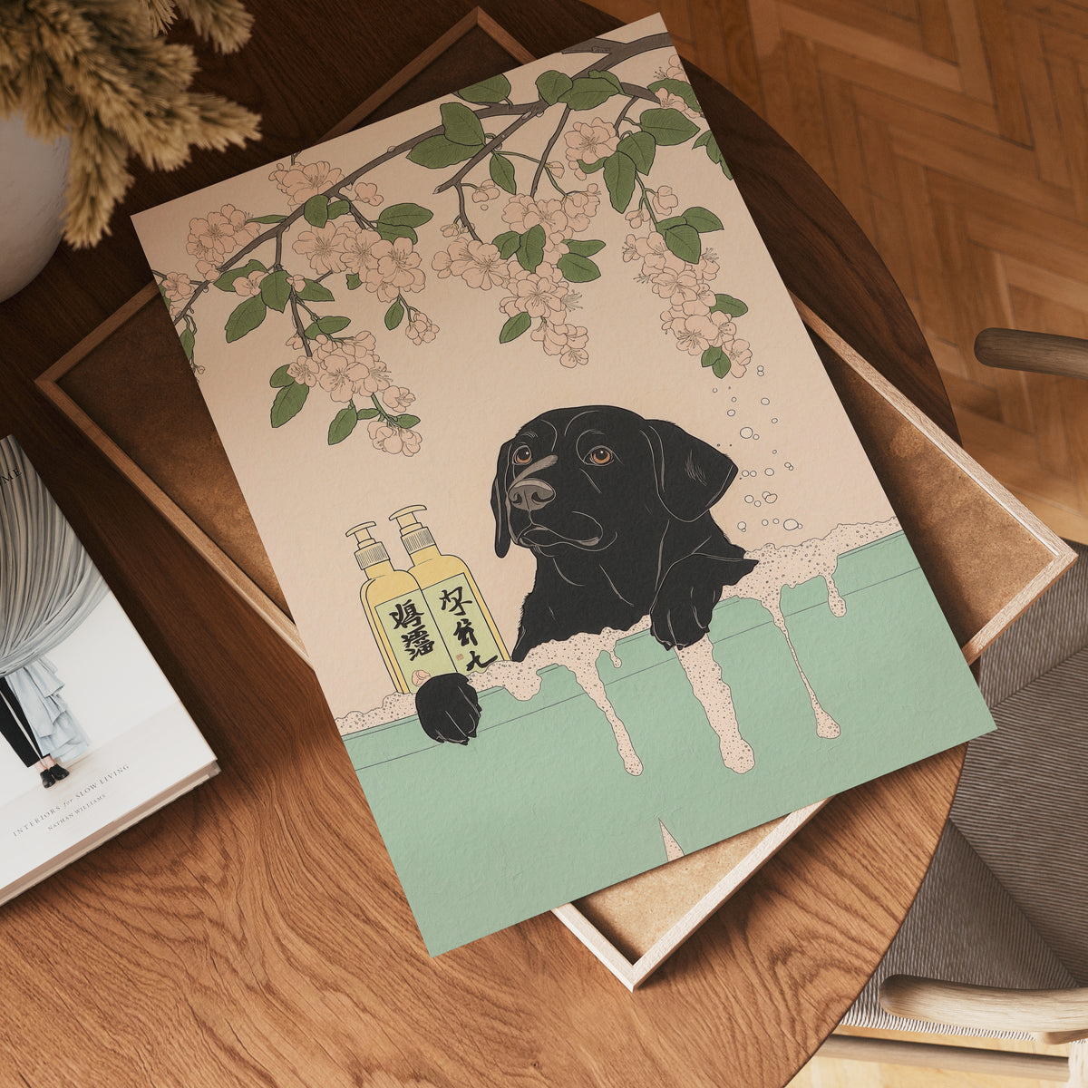 Väggmockup av Labrador In Blossom Bath affisch på ljus vägg – Bozetto konsttryck