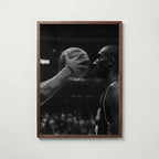 Kobe Bryant Lock In affisch på vit bakgrund – köp enkelt hos Bozetto i hög kvalitet