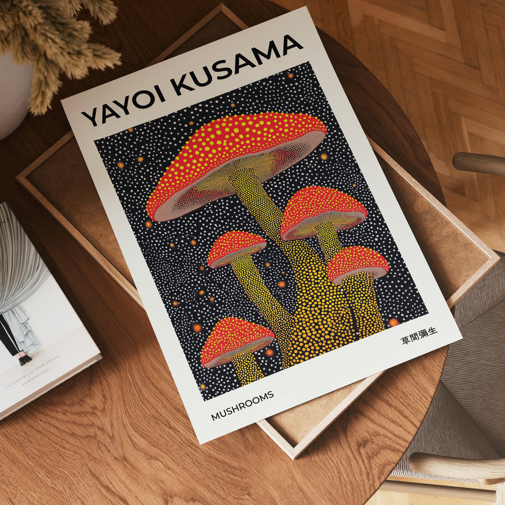 Yayoi Kusama Mushrooms – affisch med stilfullt motiv från Bozetto i hög kvalitet