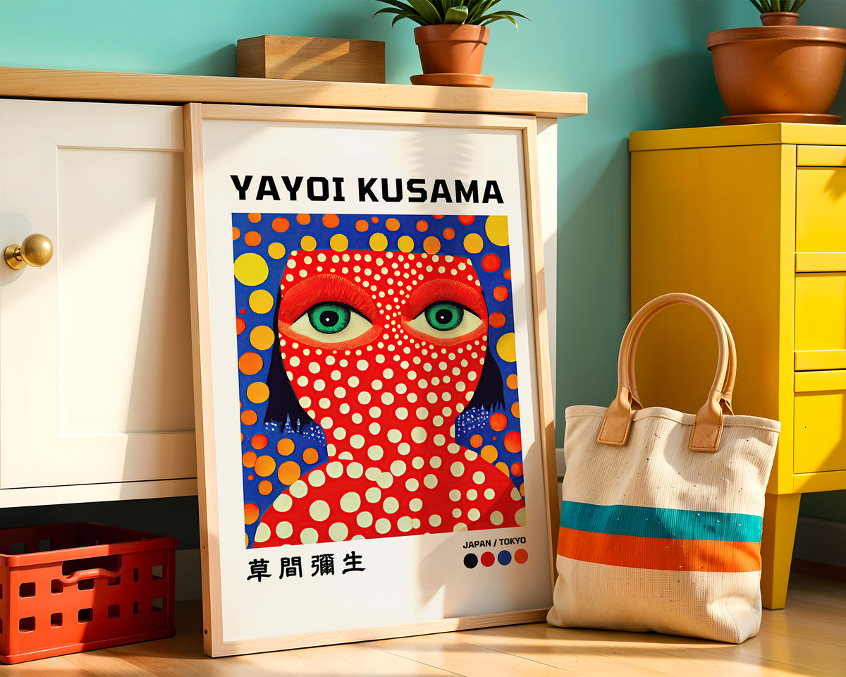 Mockup av Yayoi Kusama Dots affisch på vägg – köp enkelt hos Bozetto i hög kvalitet