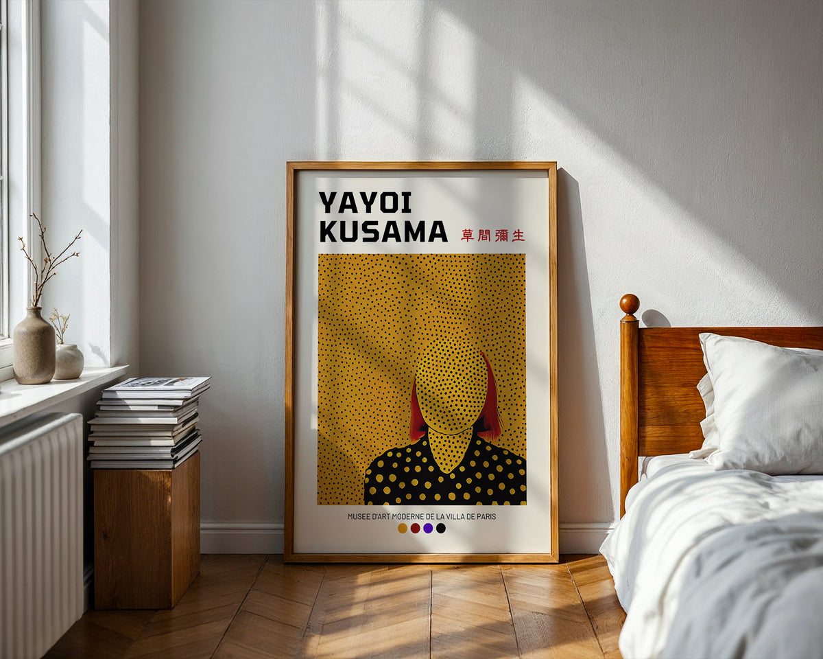 Yayoi Kusama Abstract Face poster visualiserad på vägg – från Bozetto i hög kvalitet