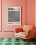Mockup av Yayoi Kusama Abstract Dots affisch på vägg – köp enkelt hos Bozetto i hög kvalitet