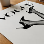 Legs In Lacquer Poster – närbild på papper