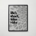 Life's Short Poster – svart ram