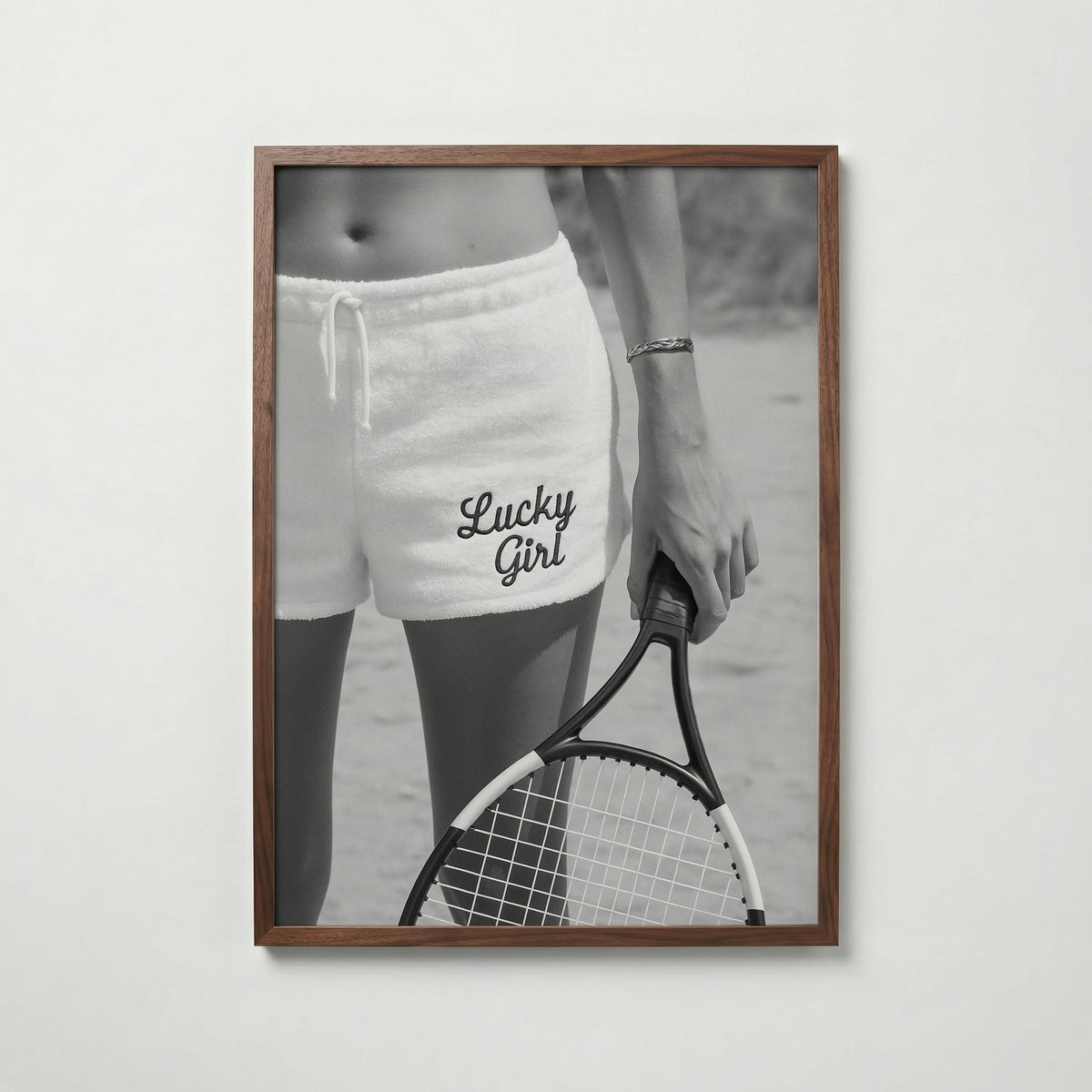 Lucky Girl Tennis Poster – valnötsram