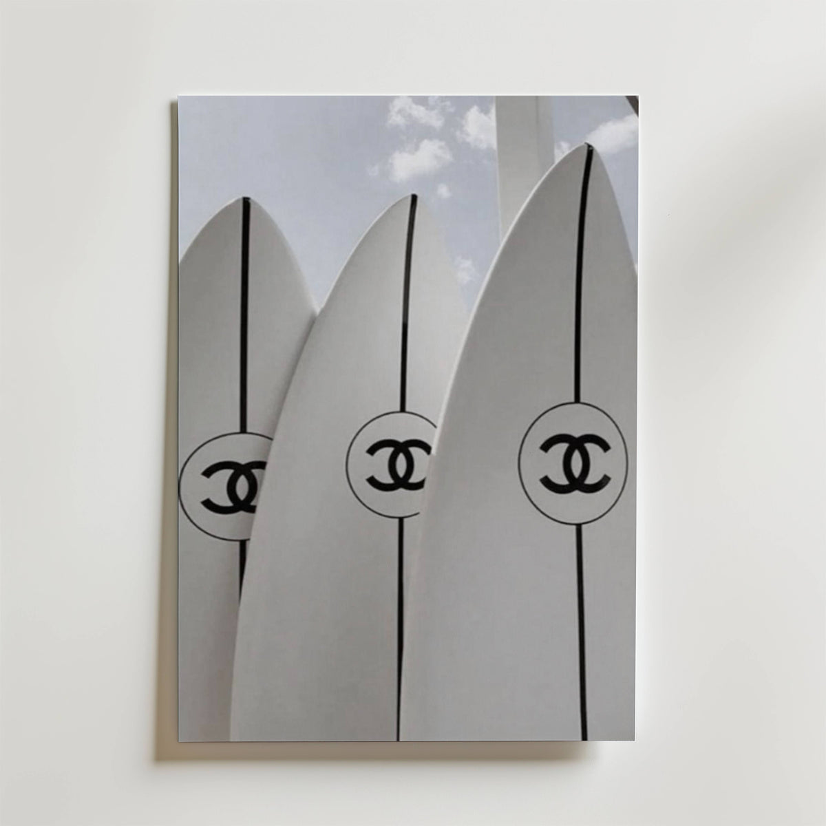 Chanel Surf No.2 – stilfullt konsttryck från Bozetto, tryckt på matt finpapper i hög tryckkvalitet