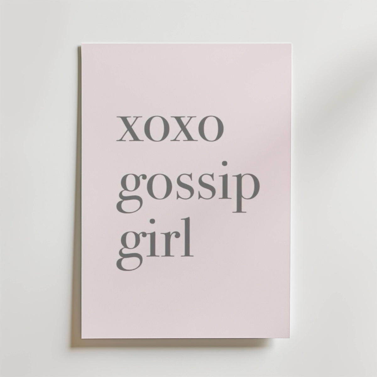 Gossip Girl – stilfullt konsttryck från Bozetto, tryckt på matt finpapper i hög tryckkvalitet