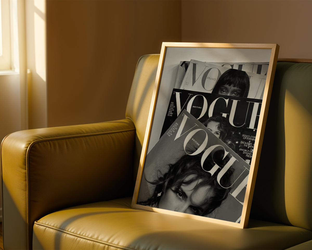 Vogue Magazine poster visualiserad på vägg – se rätt storlek med mockup från Bozetto