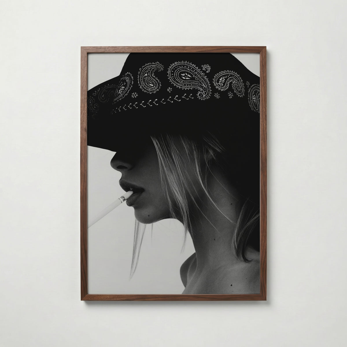 Paisley Brim Profile Poster – valnötsram
