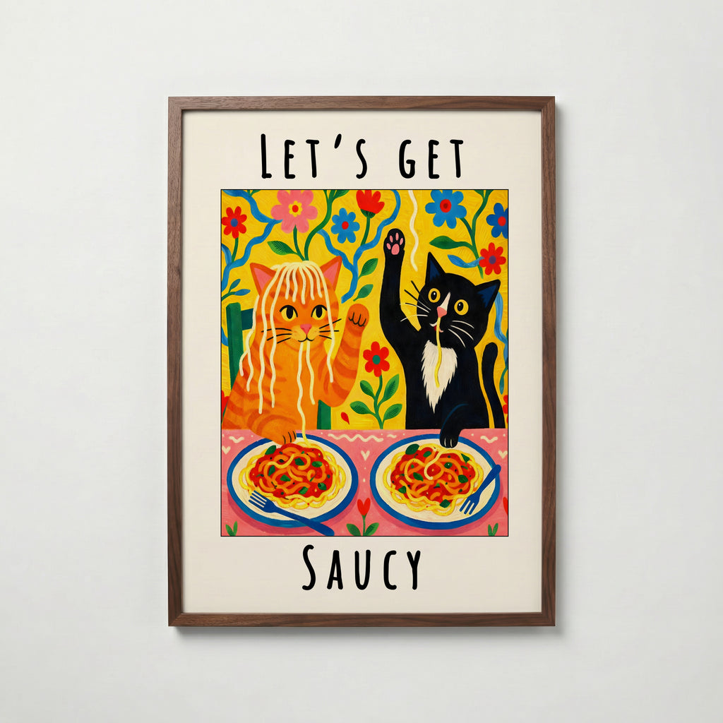 Lets Get Saucy Cat Dinner affisch på vit bakgrund – köp enkelt hos Bozetto i hög kvalitet