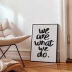 Brushstroke Manifesto Poster – i rum 1