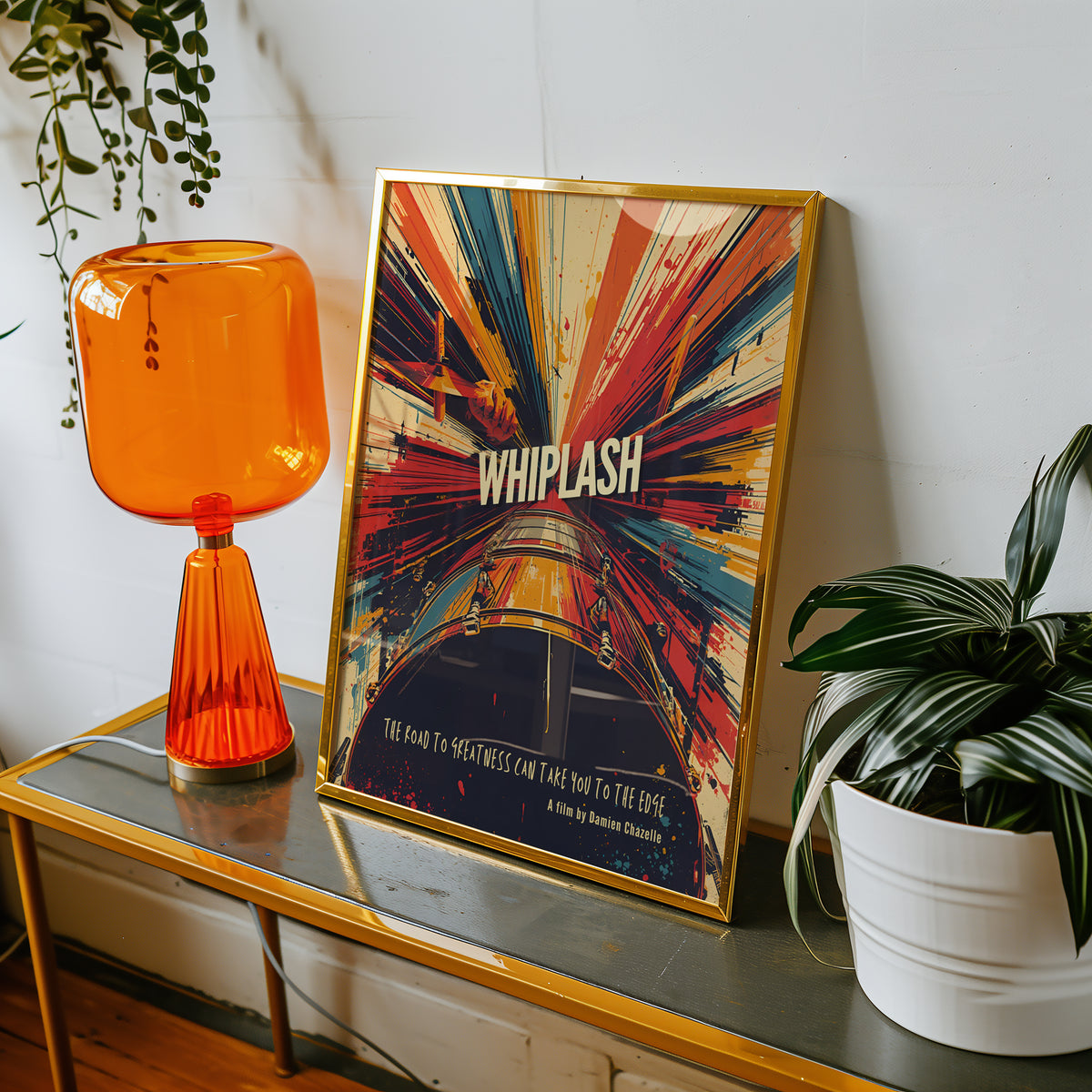 Whiplash poster visualiserad på vägg – se rätt storlek med mockup från Bozetto i hög tryckkvalitet