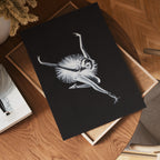 Helena Engström White Swan – affisch med stilfullt motiv från Bozetto i hög kvalitet