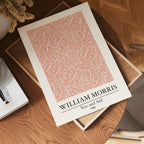 William Morris Yew and Aril – affisch med stilfullt motiv från Bozetto i hög kvalitet