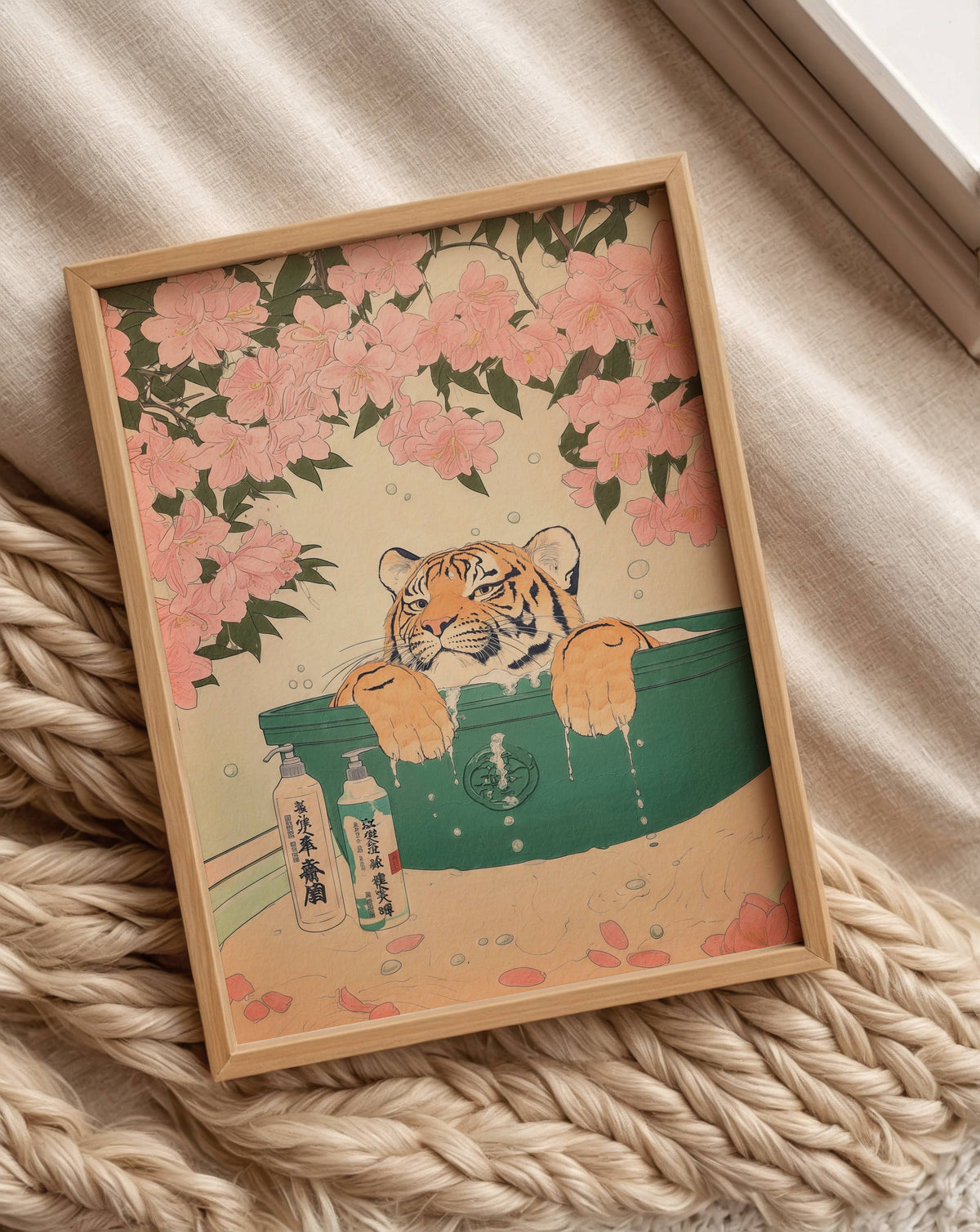 Zen Tiger poster visualiserad på vägg – se rätt storlek med mockup från Bozetto i hög tryckkvalitet