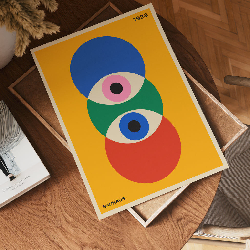 Bauhaus Trinity poster visad rakt fram – Bozetto affisch i hög tryckkvalitet i hög tryckkvalitet