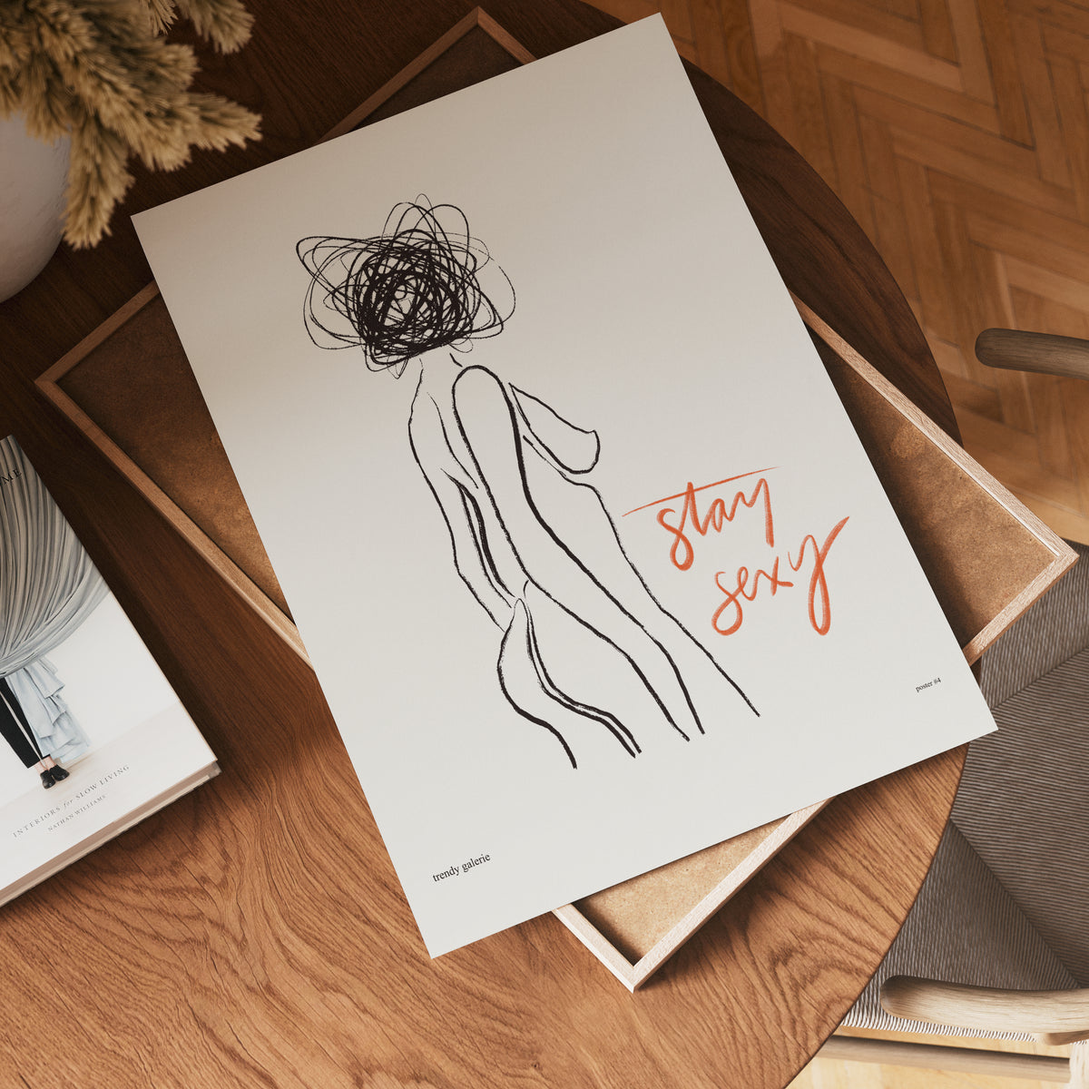 Sexy but Lost poster visad rakt fram – Bozetto affisch i hög tryckkvalitet i hög tryckkvalitet