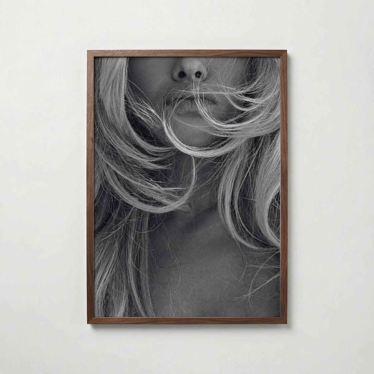 Windswept Muse Poster – valnötsram